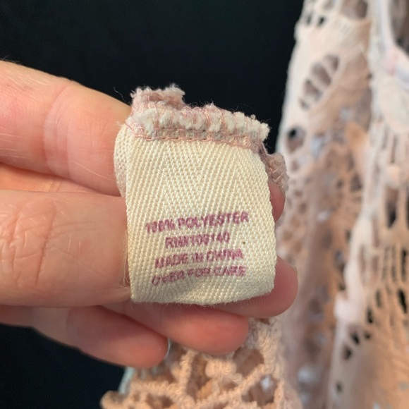 Altar’d State SL Lace Coverup - Picture 5 of 7